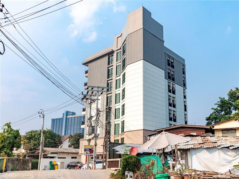 Be Wish Residence Bangkok Esterno foto
