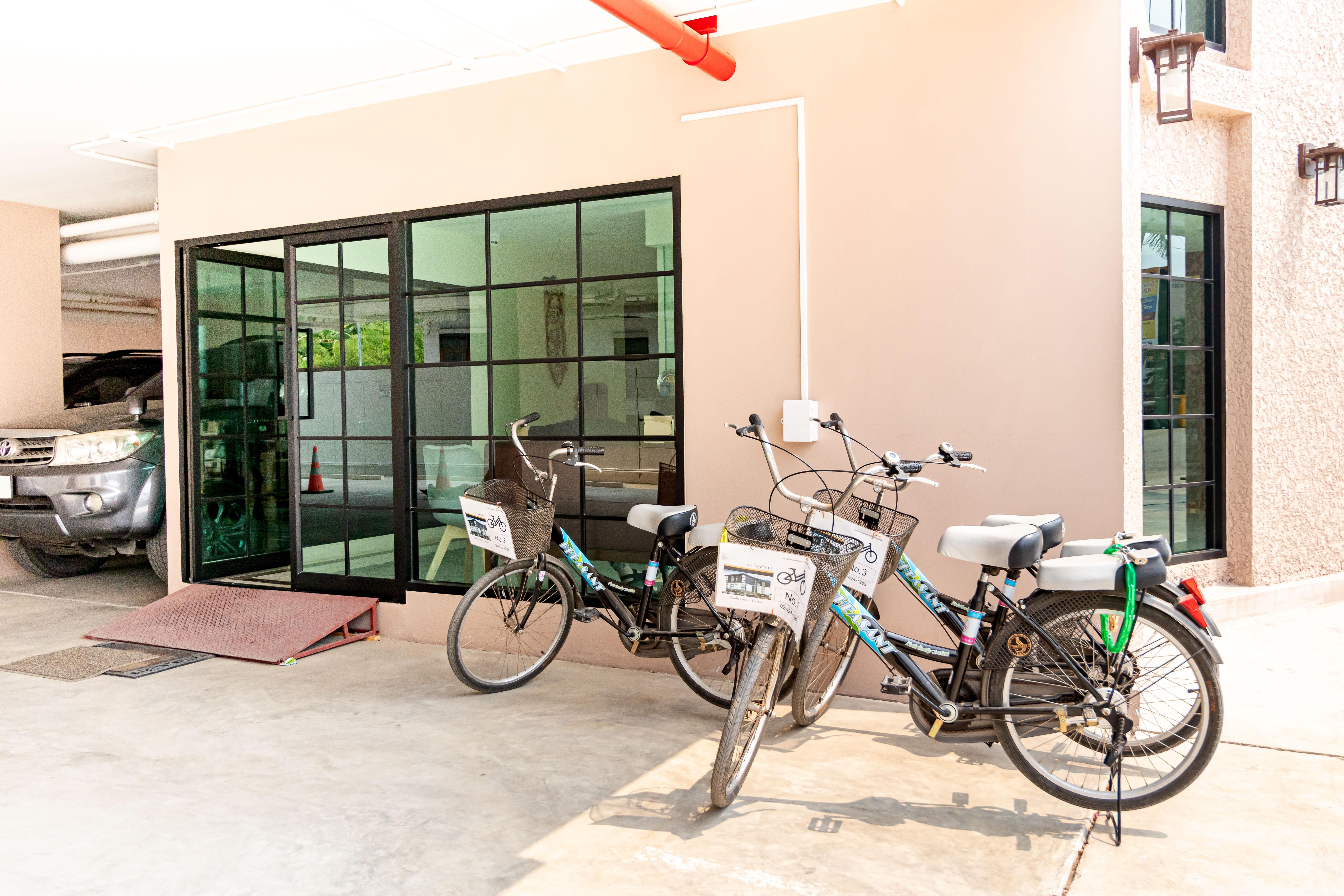 Be Wish Residence Bangkok Esterno foto